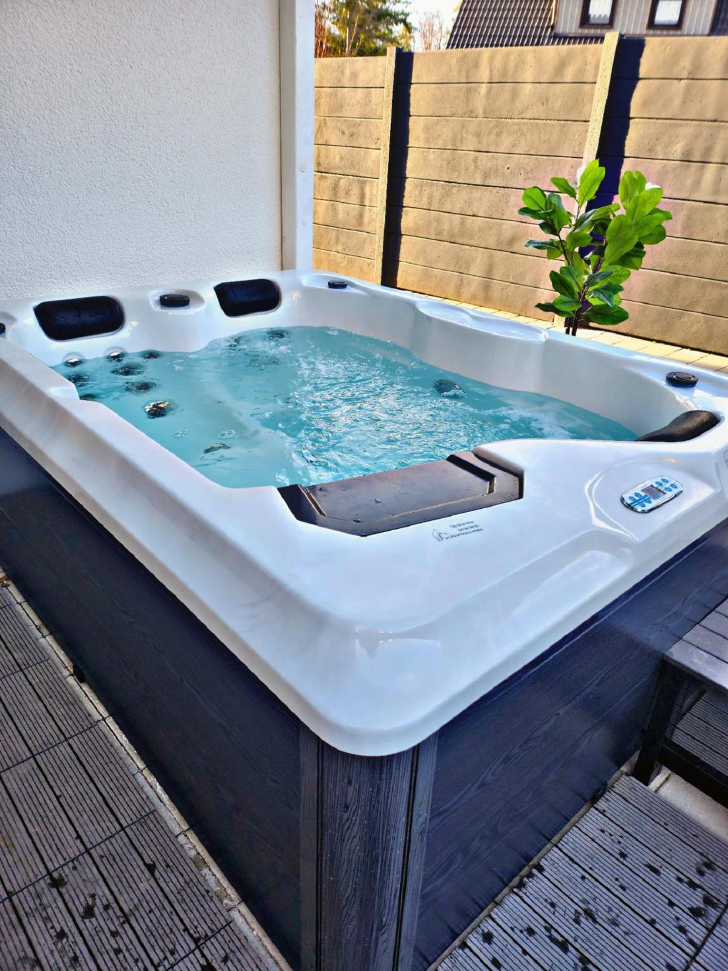 Lions Place Premium Apartments Comfort Optionaler Zugang Zum Spa- Bereich Гайденгайм-ан-дер-Бренц Екстер'єр фото